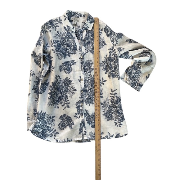 NWT Rachel Zoe blue and white button front blouse, size medium, 100% linen. - Picture 3 of 4